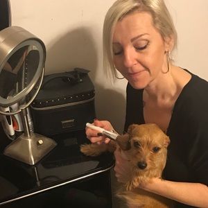 Meet your Posher, Daniela